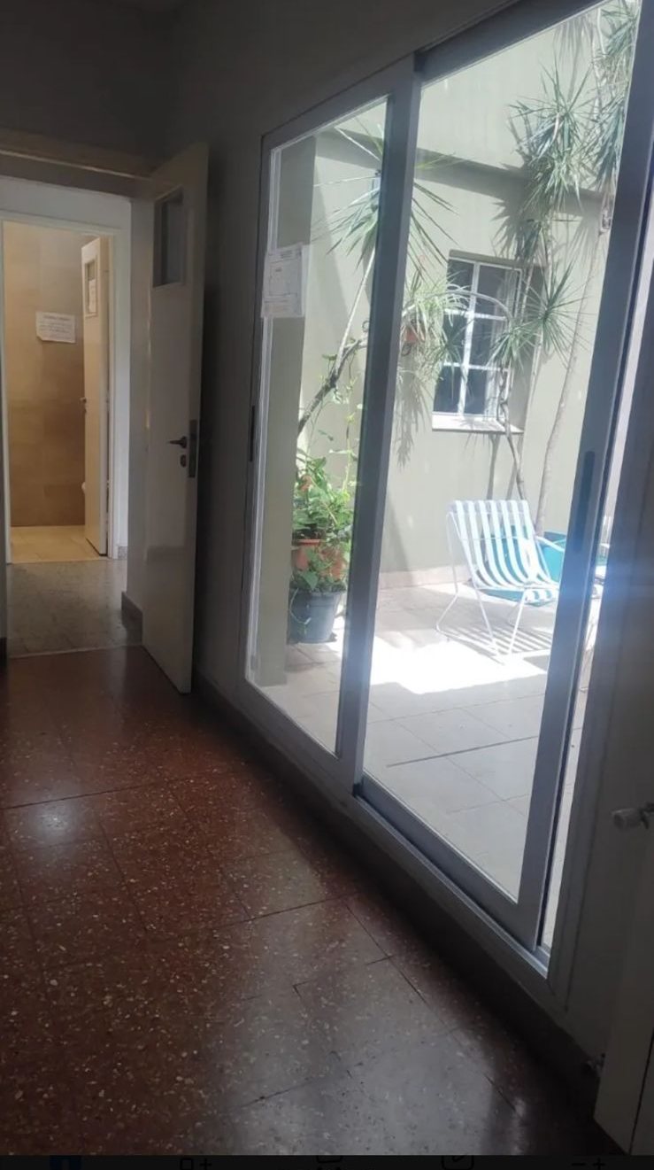 Entrada y pasillo